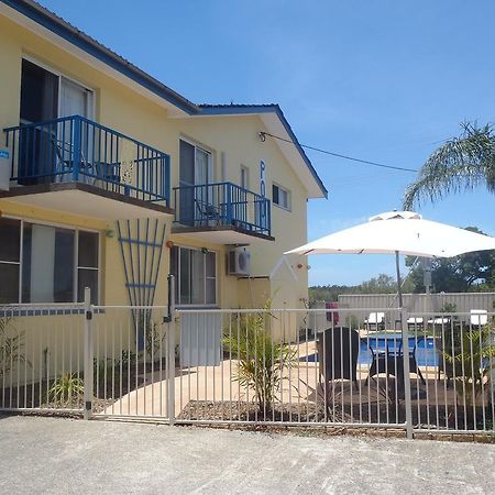 Harrington Village Motel Manning Point Exteriér fotografie